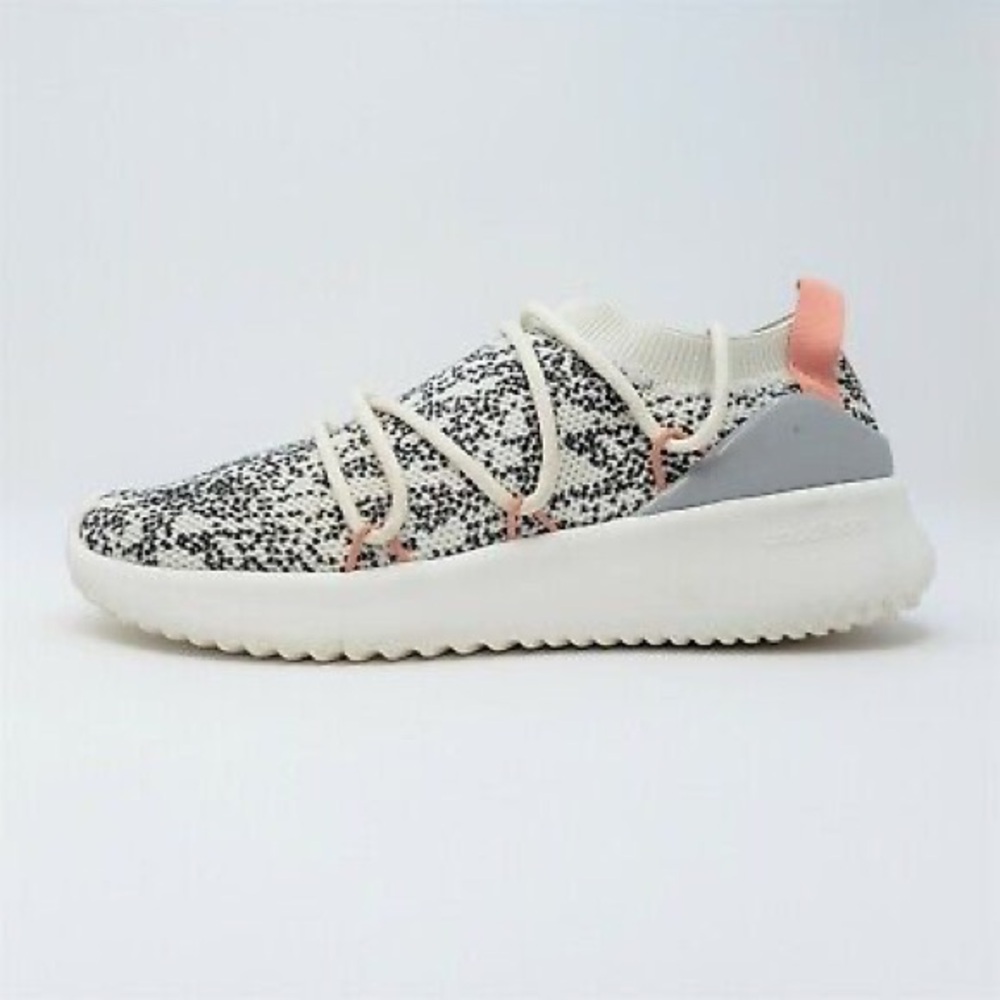 Adidas Ultimamotion Cloudfoam Running Shoe